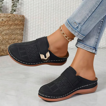 🏆 Confort toute la journée 👣 Mocassins compensés en cuir – faciles à enfiler et confortables ⏳ 𝐃𝐄𝐑𝐍𝐈𝐄𝐑 𝐉𝐎𝐔𝐑 : −𝟖𝟎 %